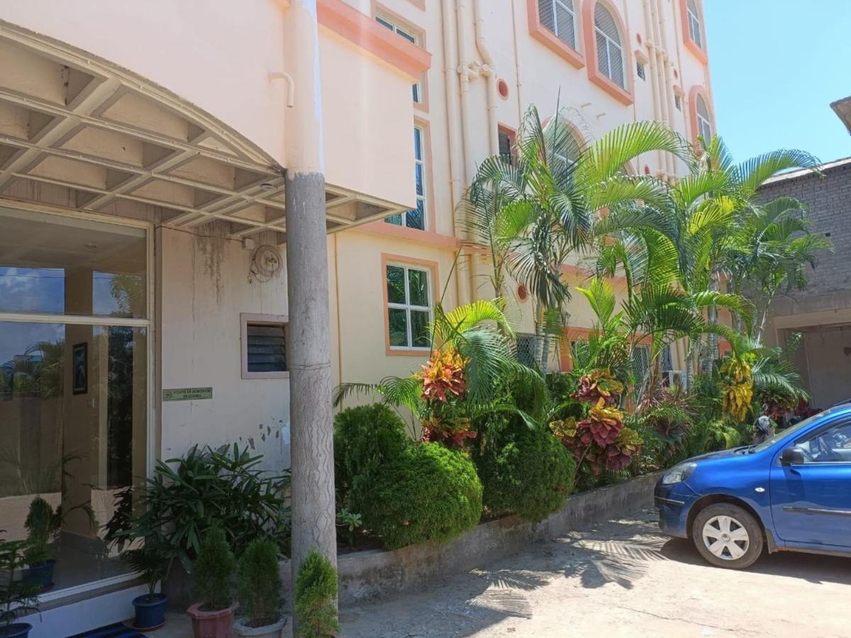 Goroomgo Silicon Residency Puri Near Sea Beach & Temple - Luxurious Room - Lift And Parking Facilities - Best Seller Exteriér fotografie