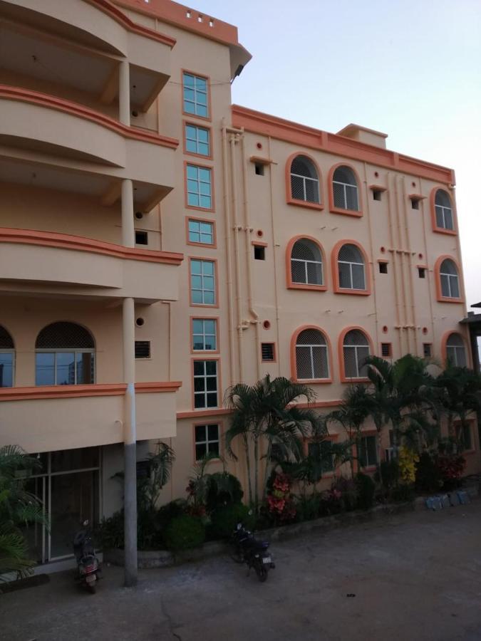 Goroomgo Silicon Residency Puri Near Sea Beach & Temple - Luxurious Room - Lift And Parking Facilities - Best Seller Exteriér fotografie