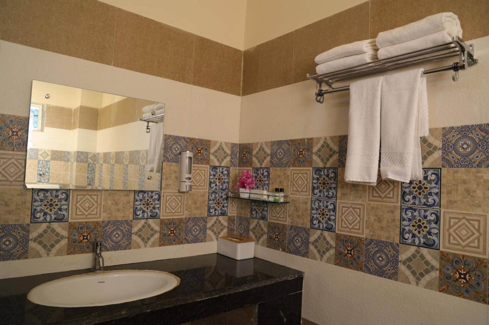Goroomgo Silicon Residency Puri Near Sea Beach & Temple - Luxurious Room - Lift And Parking Facilities - Best Seller Exteriér fotografie